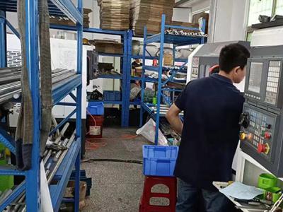 专注五金包胶生产